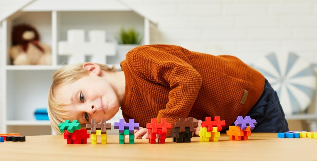 Pourquoi les puzzles en bois 3D sont excellents pour le développement de l' enfant - MECAPUZZLE